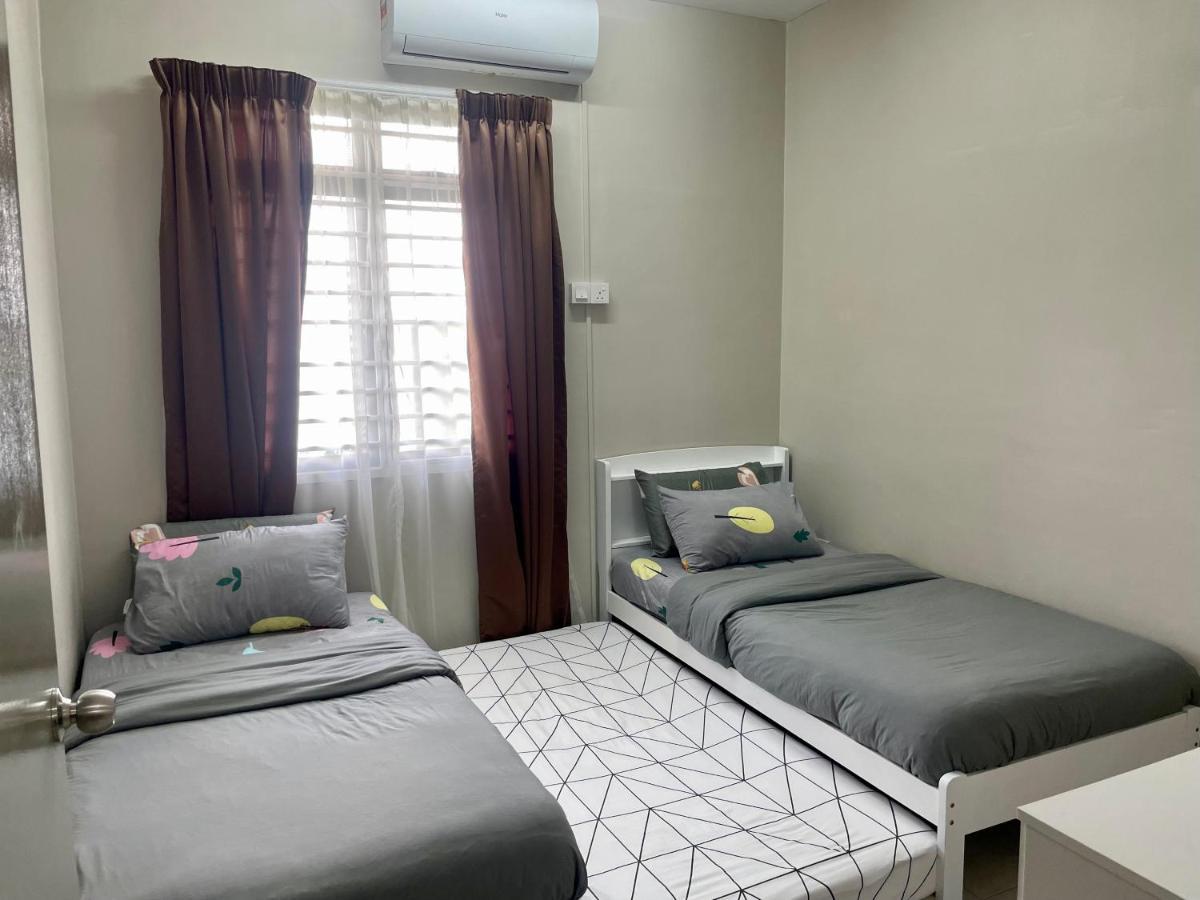 Omma Putrajaya, Presint 17 Apartment *