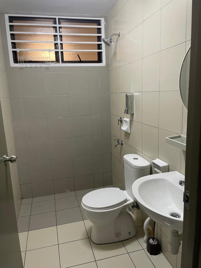 Omma Putrajaya, Presint 17 Apartment