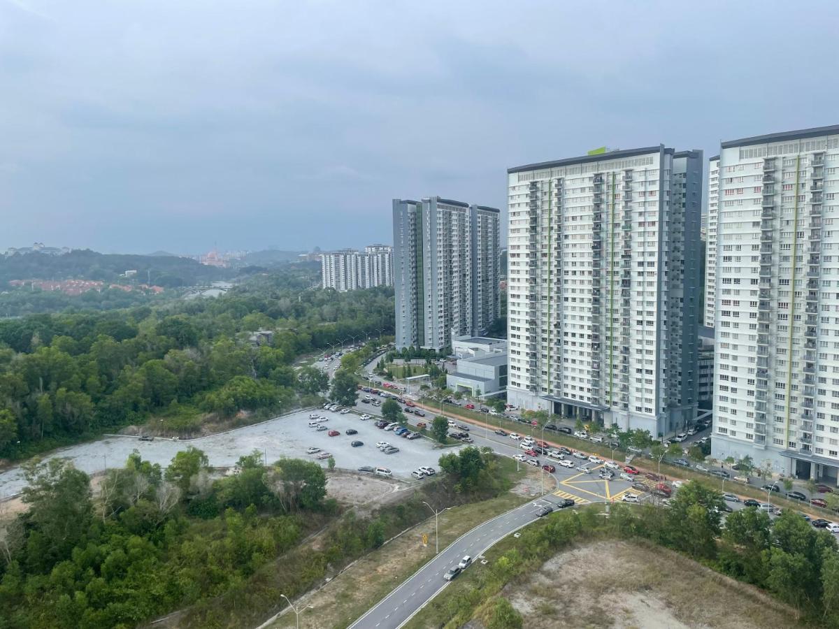Omma Putrajaya, Presint 17 * Putrajaya