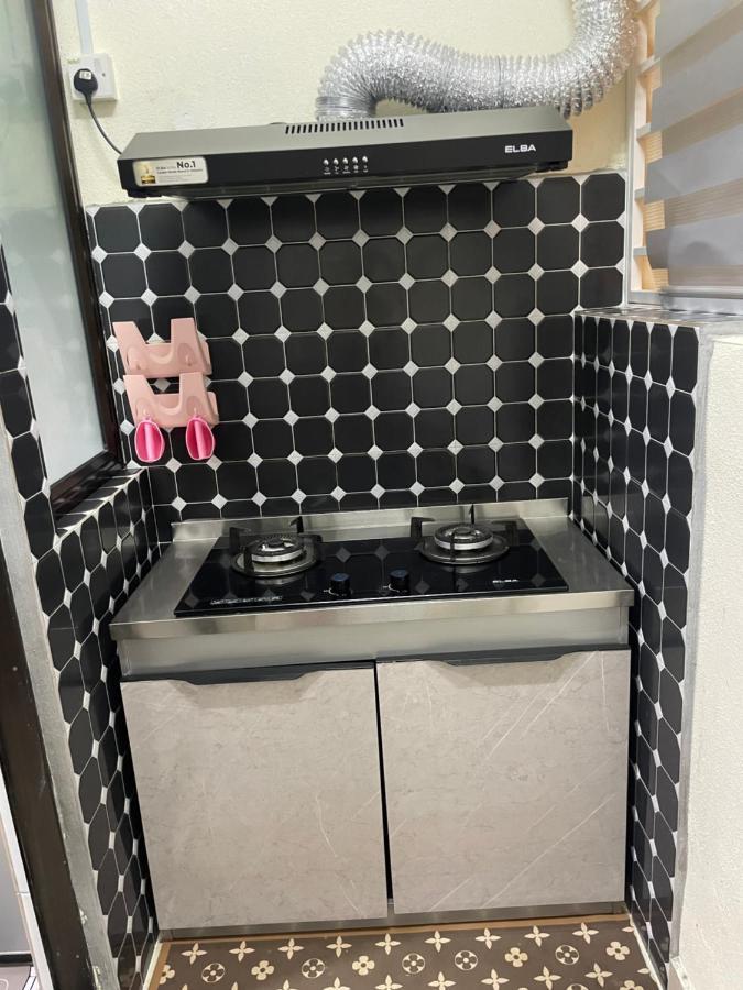Omma Putrajaya, Presint 17 Apartment *