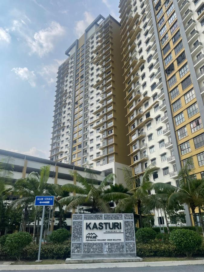 Omma Putrajaya, Presint 17 Apartment Putrajaya